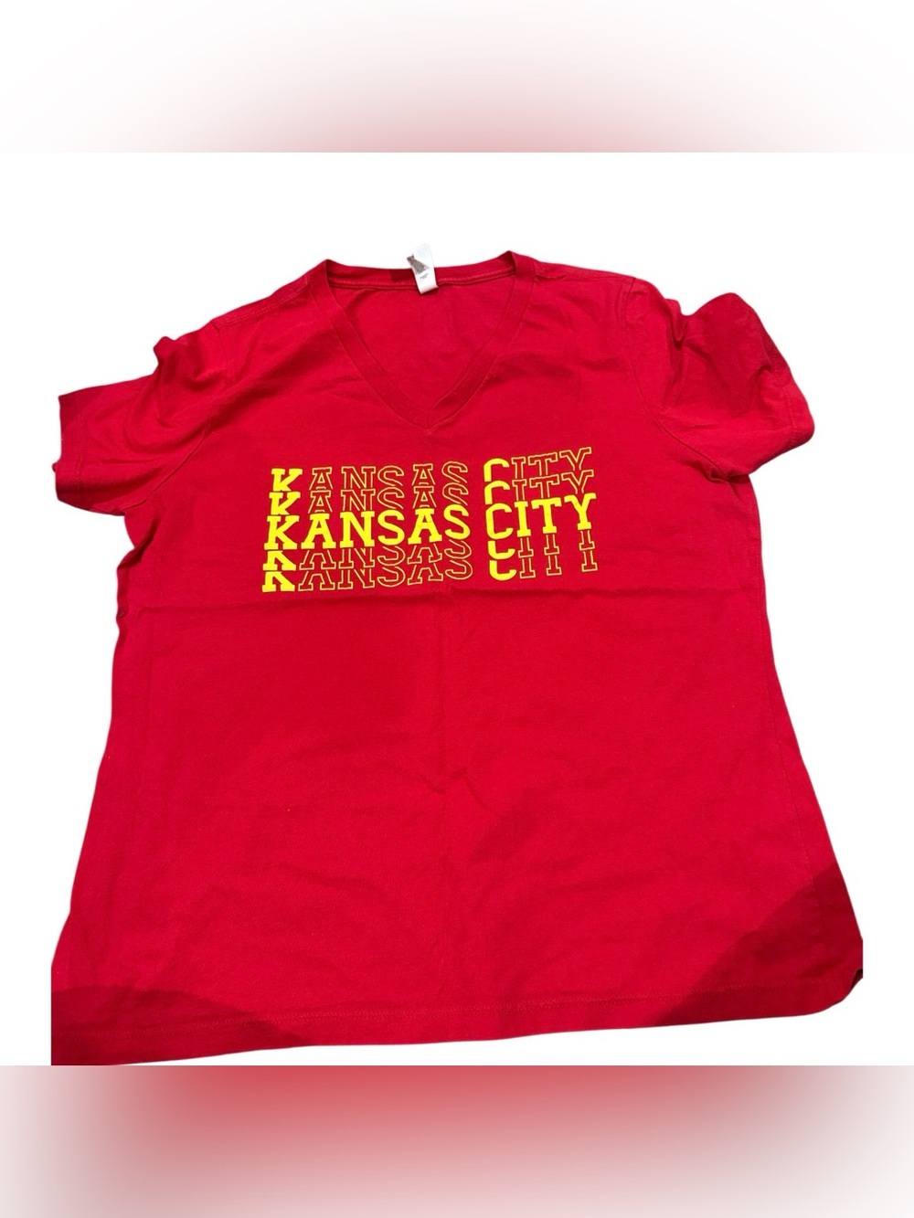 Kansas City V Neck Women’s Tee Size Large Red